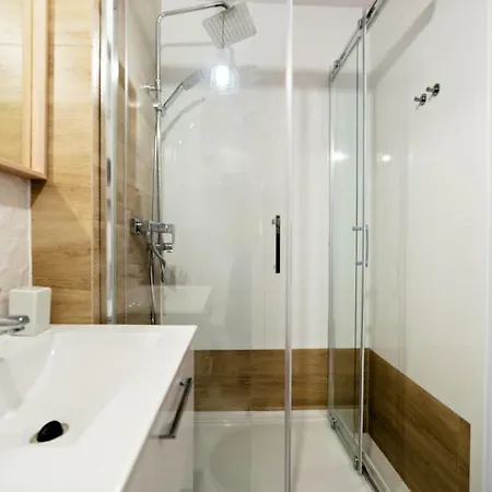 Апартаменты Apartament Emili *